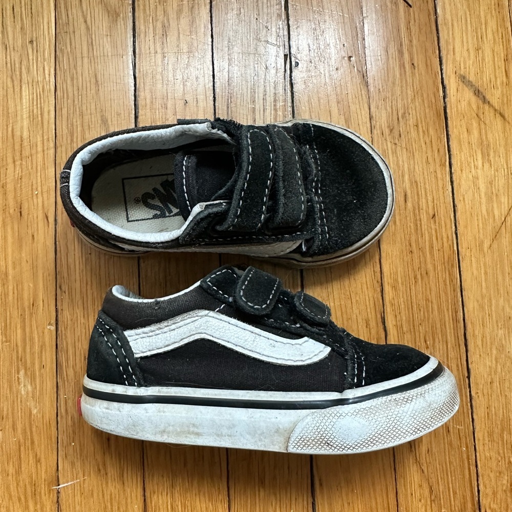Vans Black and White Sneakers with Velcro Straps